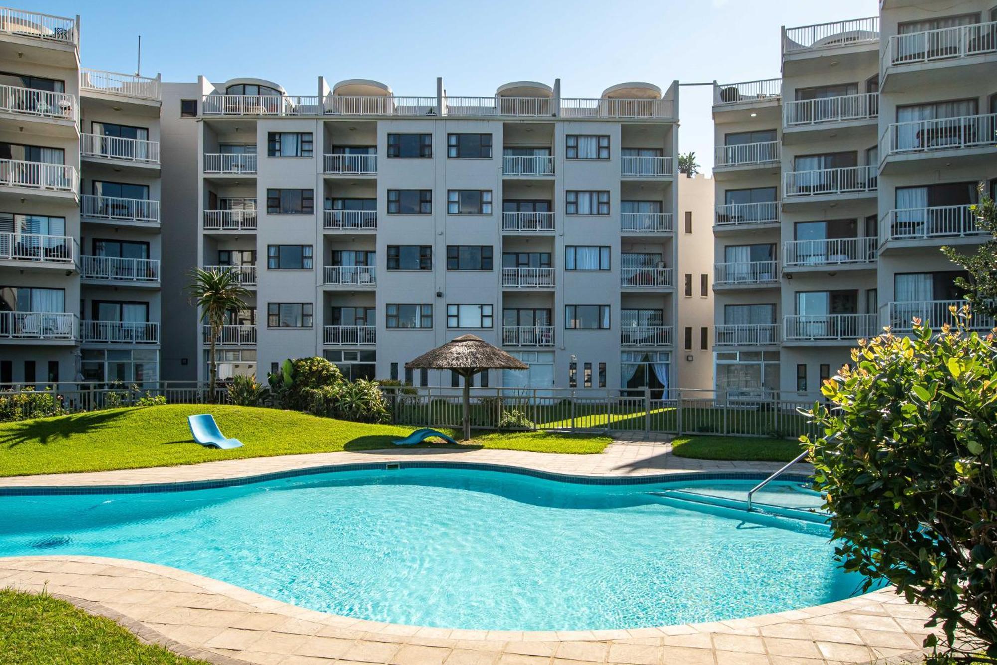 Apartment 21 Triplex